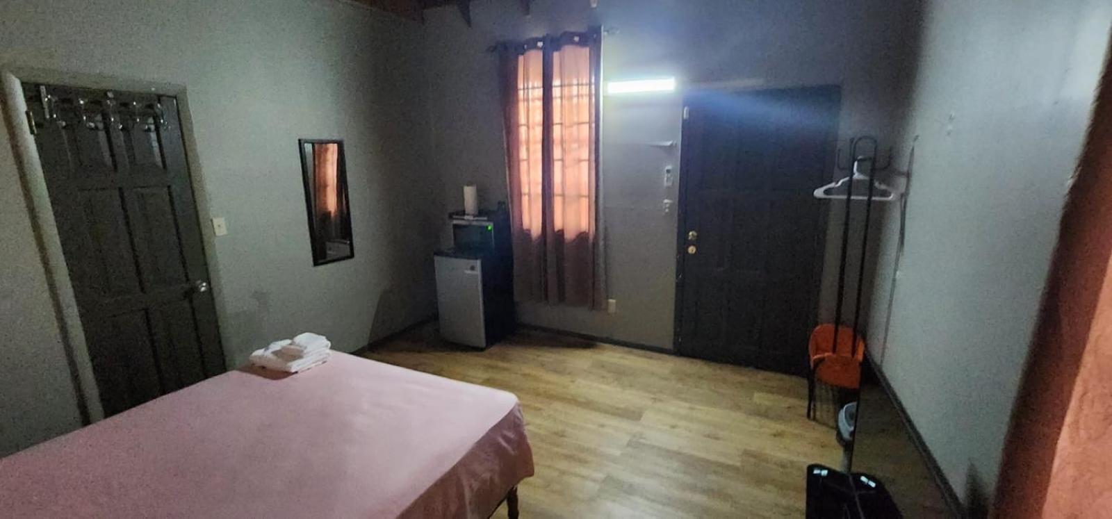 Jj Guest House Branns Hamlet Bagian luar foto